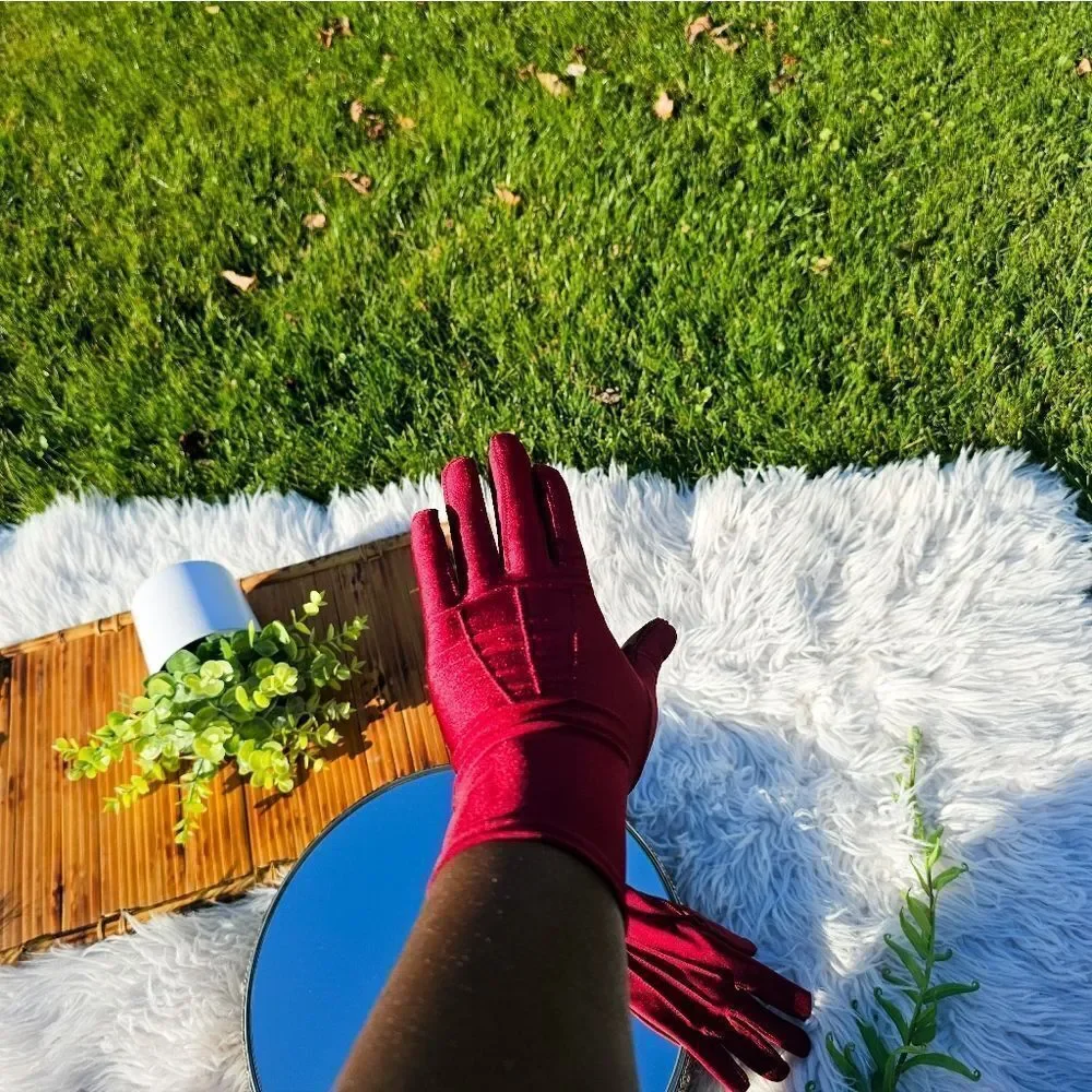 Stylish Burgandy Spandex Faux Leather Blend Statement Gloves.